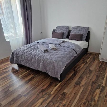 Tifani Apartman 케츨리 외부 사진