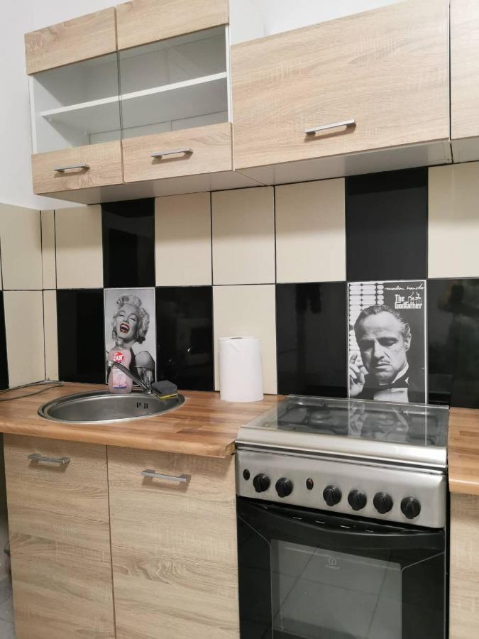 Tifani Apartman 케츨리 외부 사진